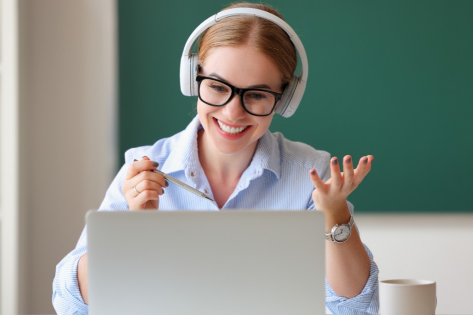 assistive tools for teachers with low vision